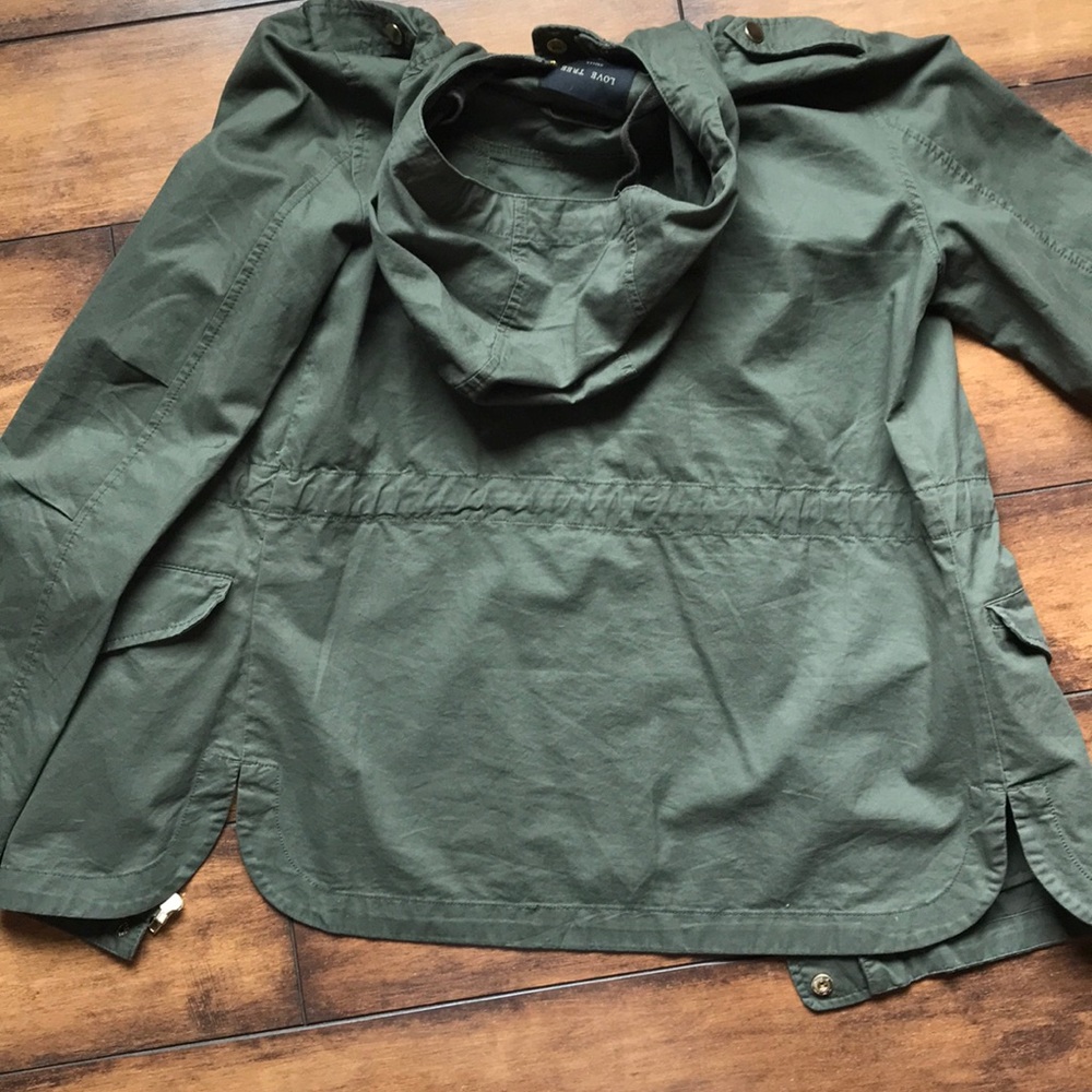 Jacket - Picture 3 of 4
